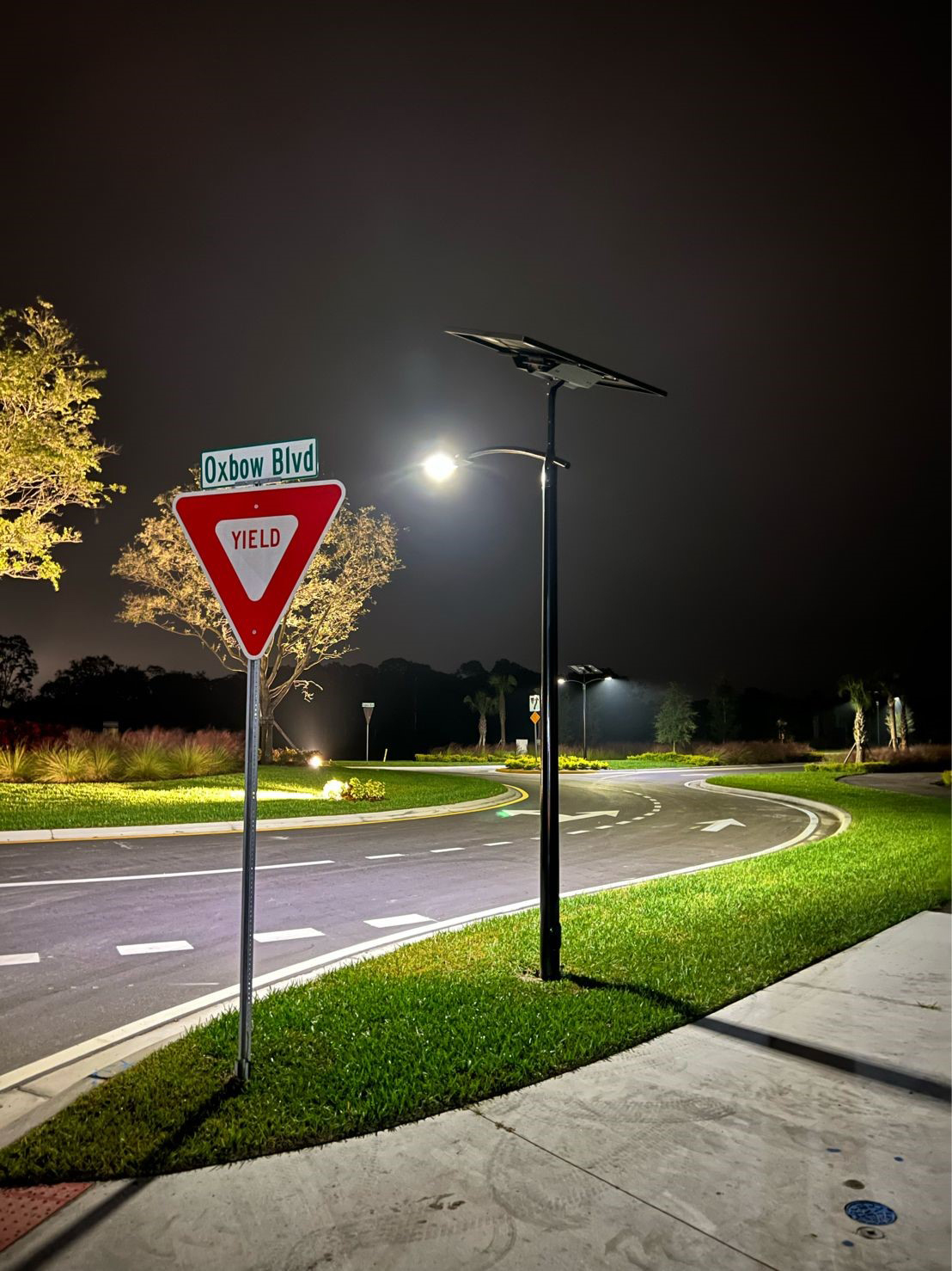 City of Los Angeles approves next-generation solar street lighting spec  from Fonroche Lighting America
