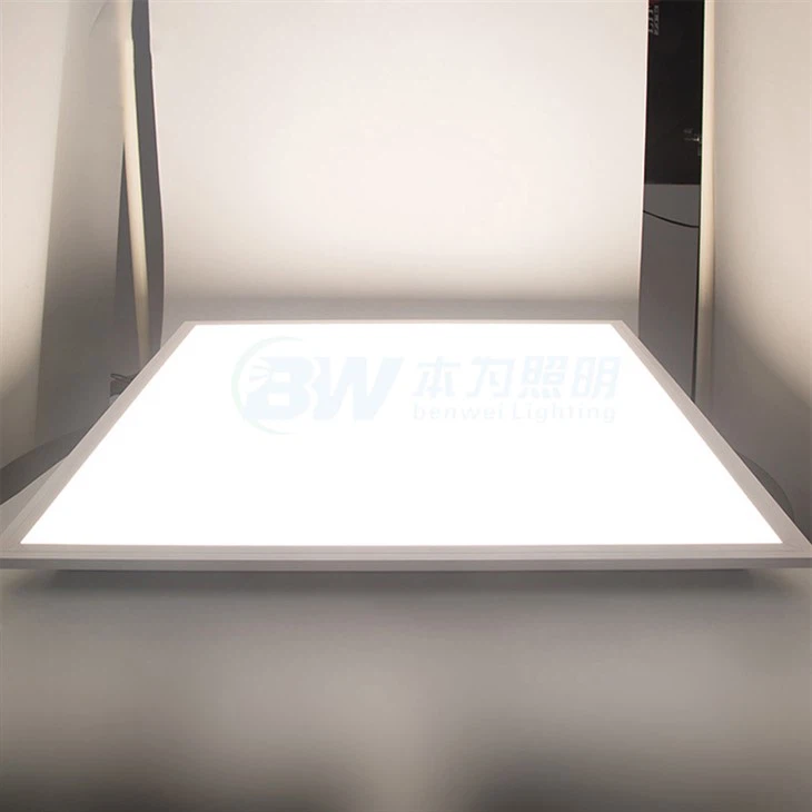 Lampu Panel LED dengan lampu latar 600*600mm 40W