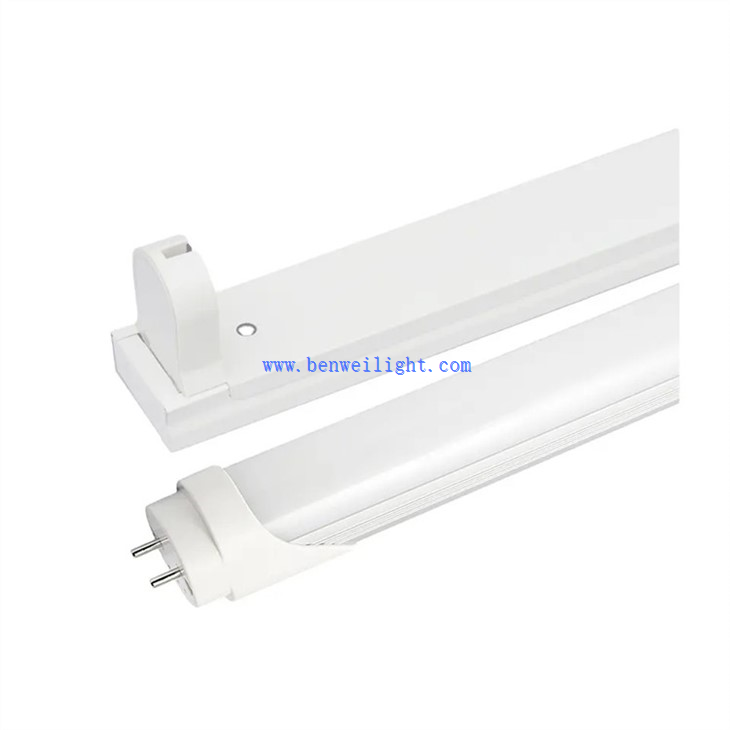 High Lumen Pc Cover T8 LED Tube Light (2)